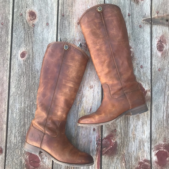 ☘️ Frye Cox Melissa Button 2 Boots ☘️ - Picture 3 of 12
